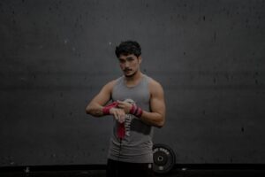 How to Properly Warm Up and Cool Down to Prevent Injury While Building Muscle